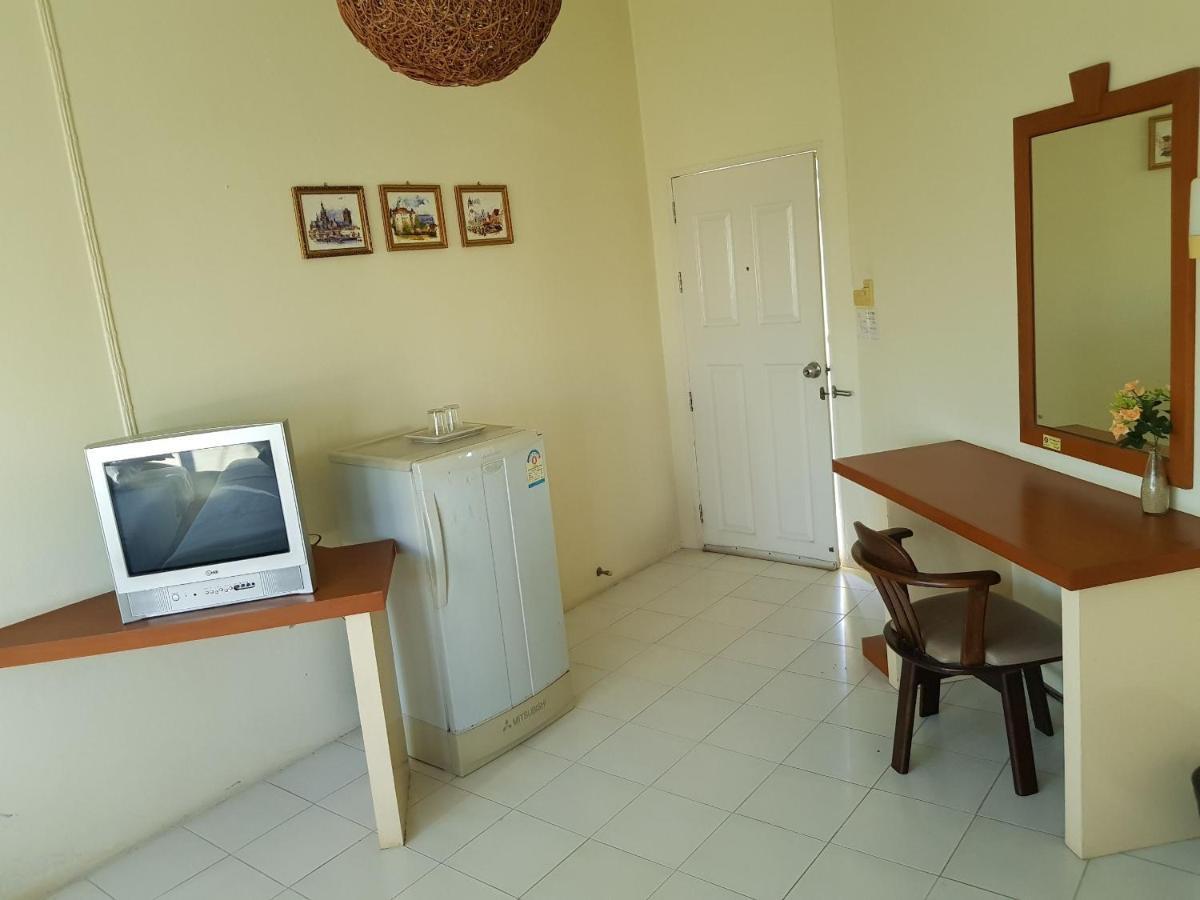 Casa Holiday Hotel Sha Phitsanulok Extérieur photo